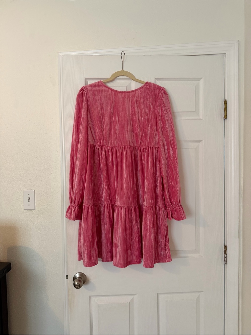 Amazon Pink Tiered Long-Sleeve Dress with Bow on back | large